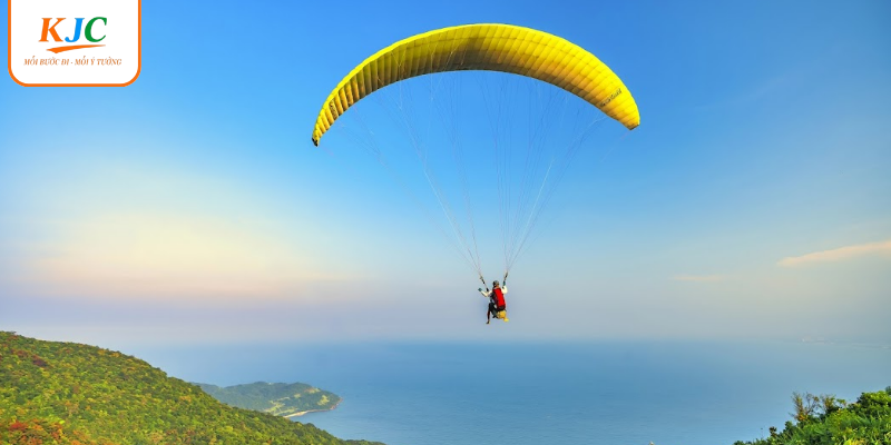 KJC trải nghiệm dù lượn - Sự kiện đặc biệt tại Đà Nẵng KJC trải nghiệm dù lượn - Sự kiện đặc biệt tại Đà Nẵng