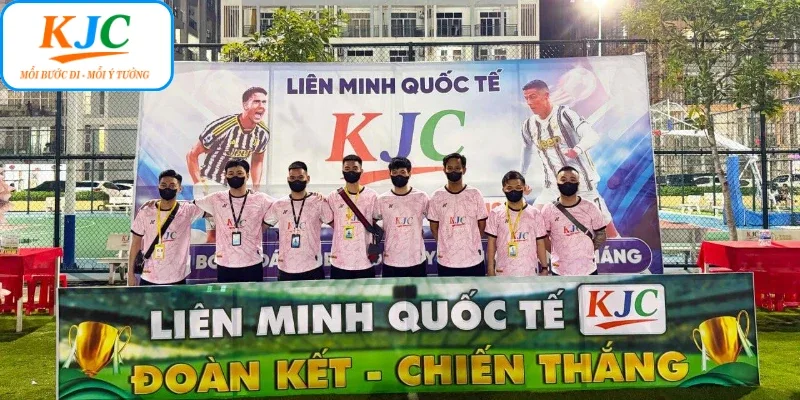 Giải bóng đá nội bộ KJC 2025 tạo không khí sôi động Giải bóng đá nội bộ KJC 2025 tạo không khí sôi động