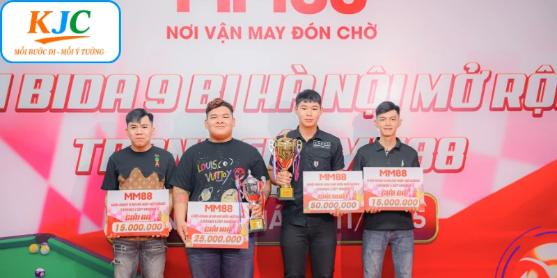 Sự kiện giải Bi-a Pool 9 diễn ra kịch tính, nghẹt thở Sự kiện giải Bi-a Pool 9 diễn ra kịch tính, nghẹt thở