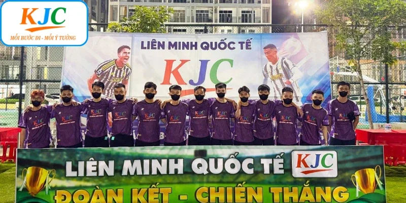 Vòng bảng căng thẳng của giải bóng đá nội bộ KJC 2025 Vòng bảng căng thẳng của giải bóng đá nội bộ KJC 2025